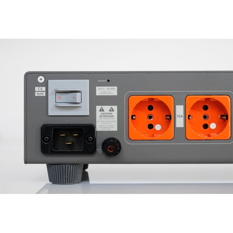 Shunyata Research VENOM V6 Power Conditioner