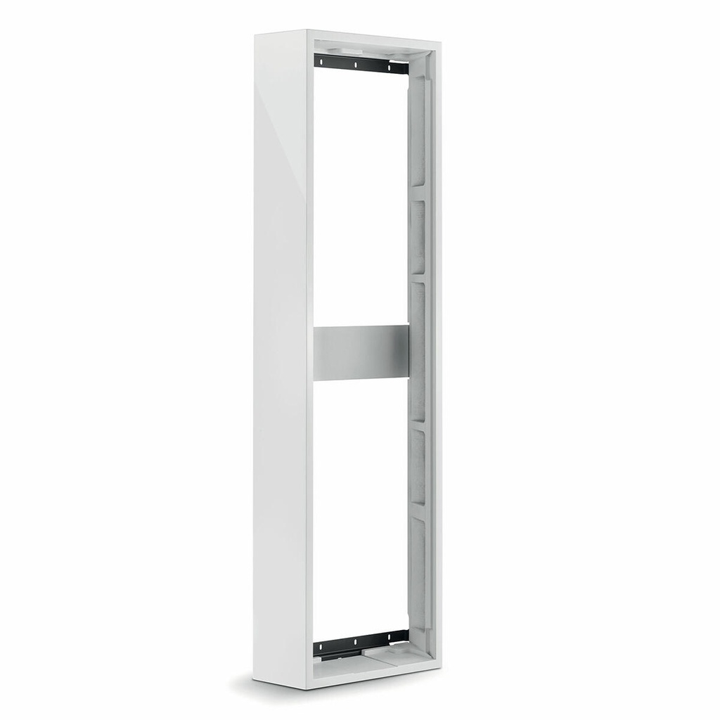 Focal 1000 IW LCR Utopia On Wall frame